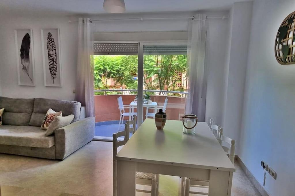 Acogedor Apartamento En Playa De Los Boliches Fuengirola Luaran gambar