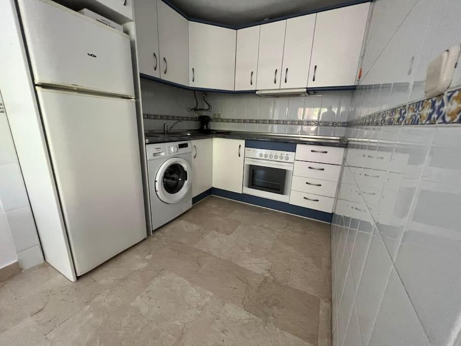 Acogedor Apartamento En Playa De Los Boliches Fuengirola Luaran gambar